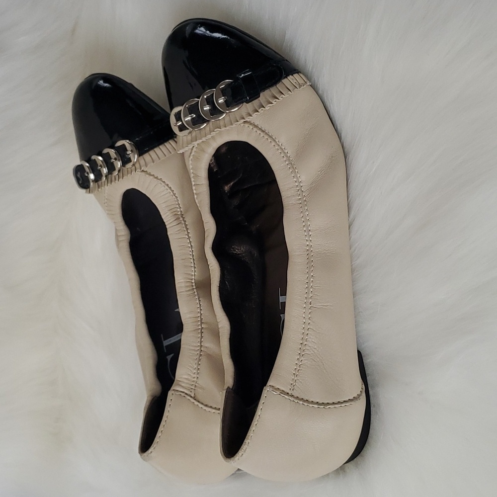 AGL Monika Cap Toe Ballet Flats - Picture 4 of 9